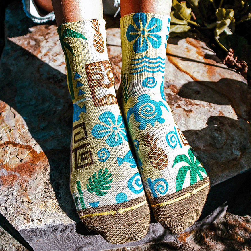 MERGE4 Aloha Kakahiaka | Unisex Quarter Crew Socks | MERGE4