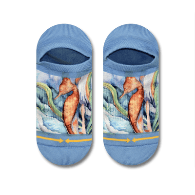 ankle socks, sea horse, dual design, excellent graphic, focused